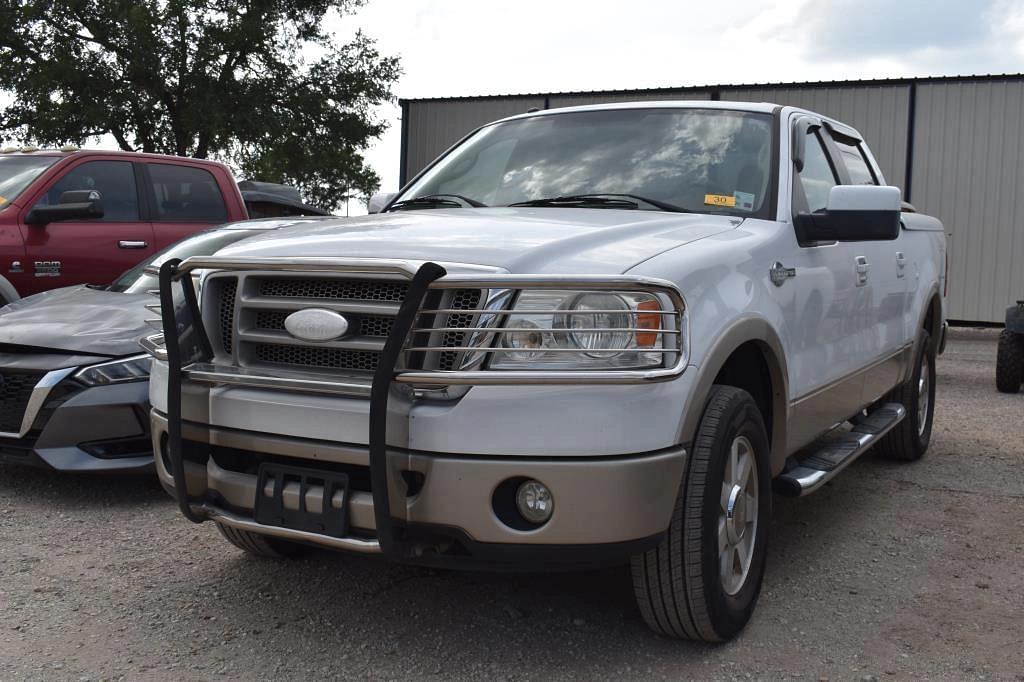 Image of Ford F-150 Primary image