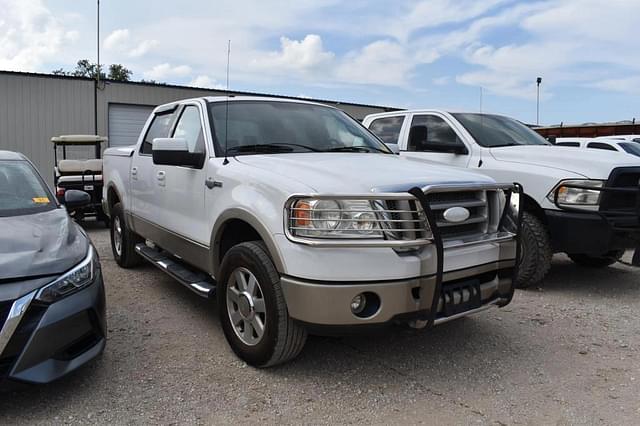 Image of Ford F-150 equipment image 1