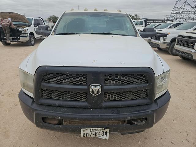 Image of Dodge Ram 3500HD equipment image 1