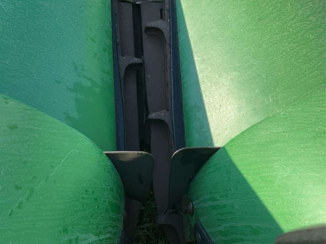 Image of John Deere 612C equipment image 2