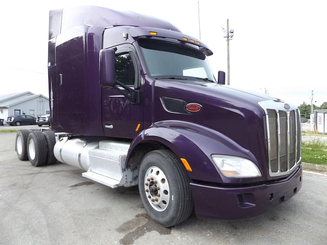 Image of Peterbilt 579 equipment image 2