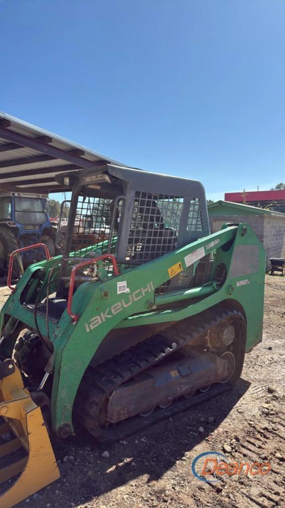 Image of Takeuchi TL8 equipment image 1
