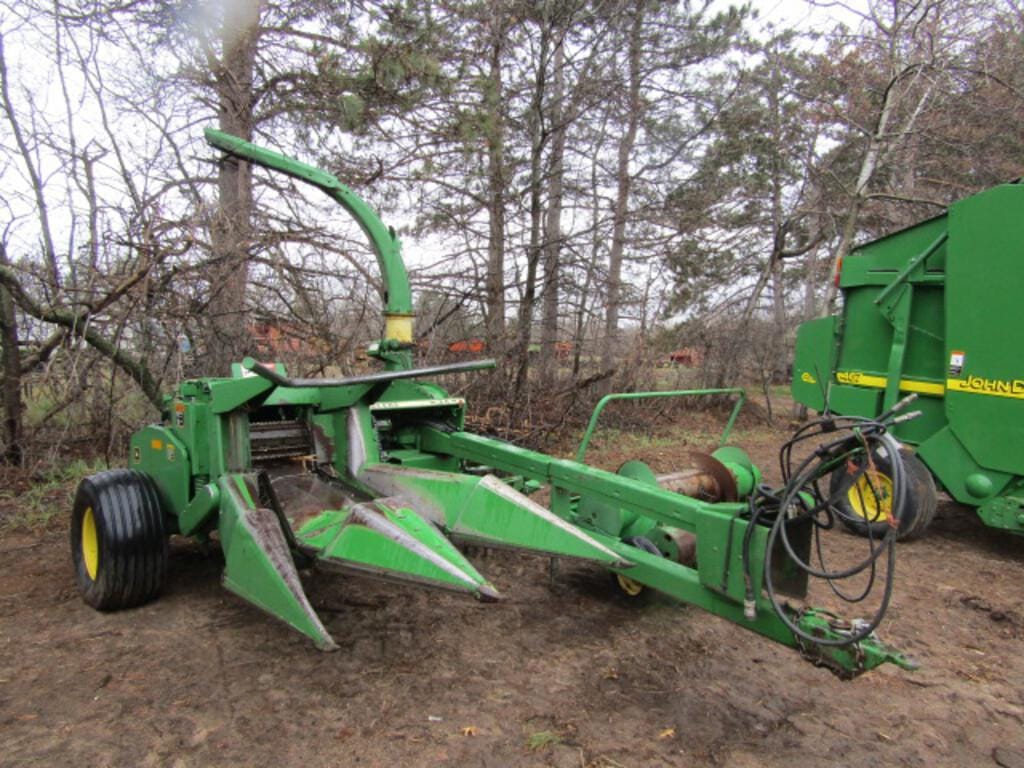 Main image John Deere 3950