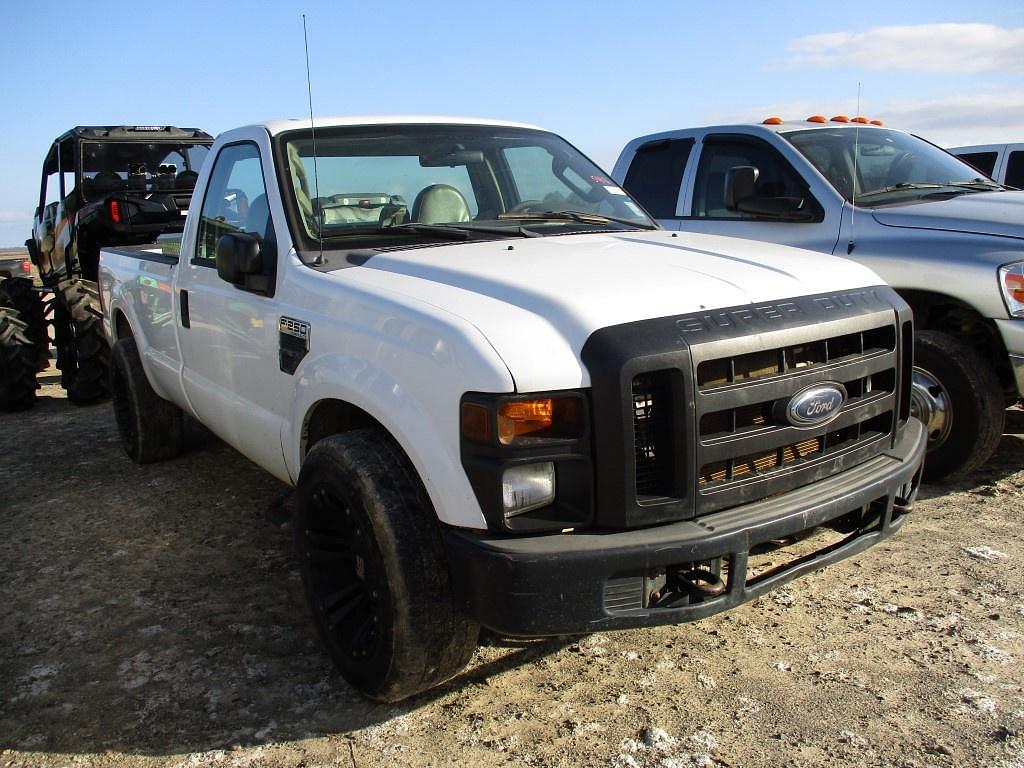 Image of Ford F-250 Primary image