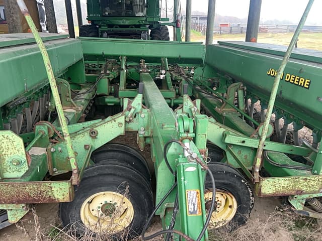 Image of John Deere 455 equipment image 3