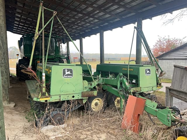 Image of John Deere 455 equipment image 1