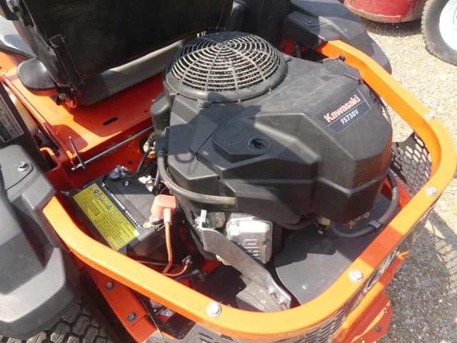 Image of Kubota Z421KW equipment image 4