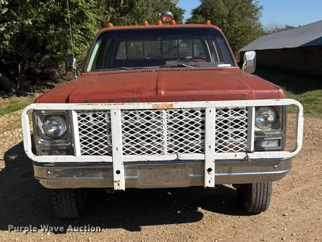 Image of Chevrolet Scottsdale 20 equipment image 1