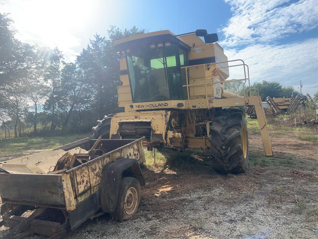 Image of New Holland TR97 Primary image