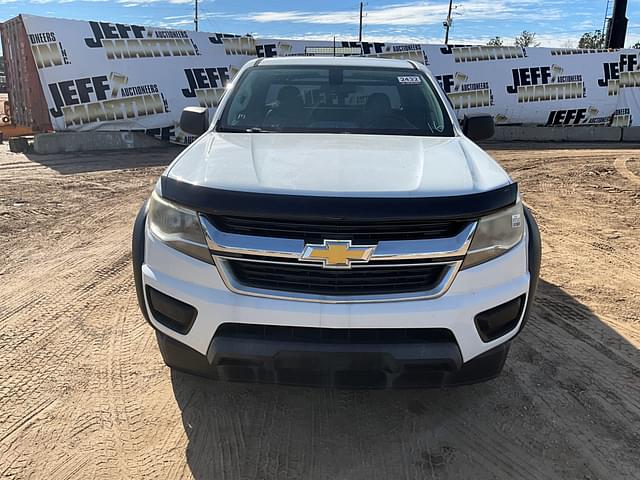 Image of Chevrolet Colorado equipment image 1