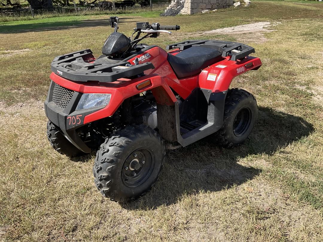 Image of Tracker 300 Primary image