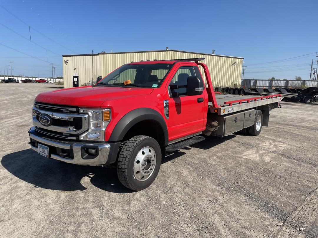 Image of Ford F-550 Primary image
