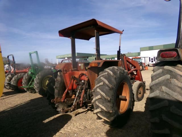Image of Case IH 685 equipment image 1