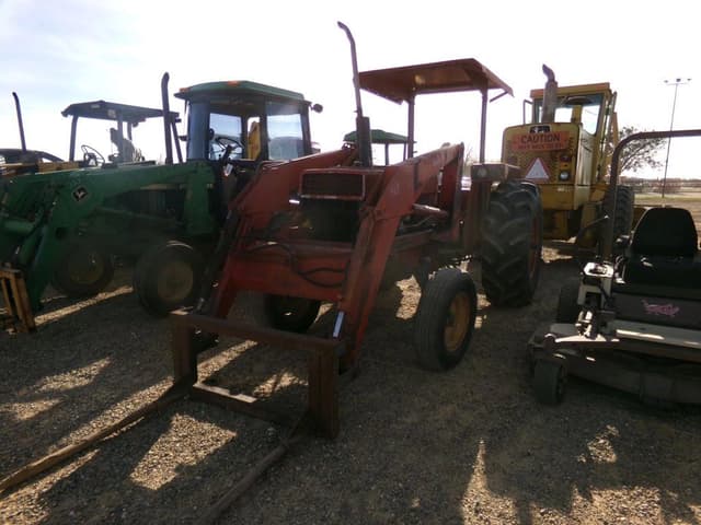 Image of Case IH 685 equipment image 3