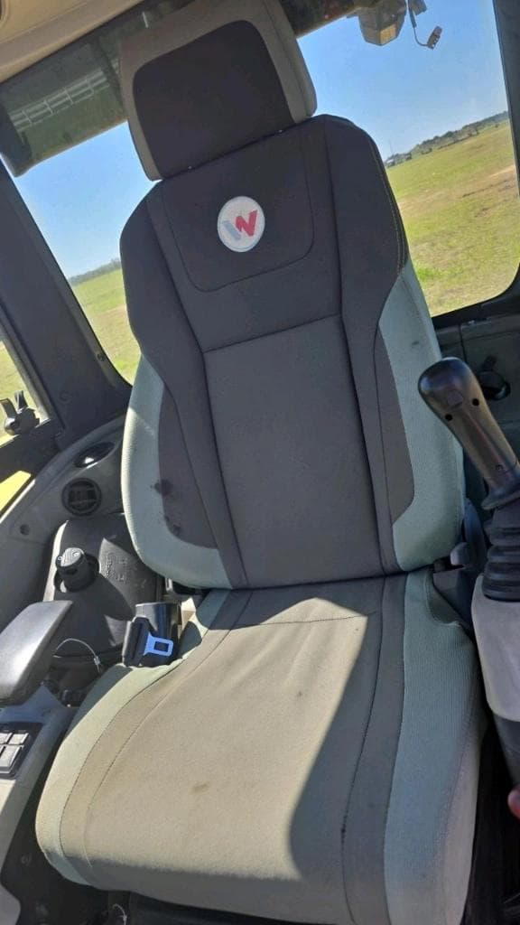 Image of Wacker Neuson ET65 equipment image 4