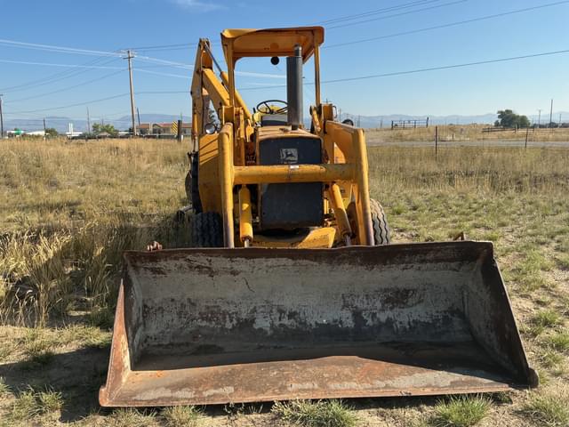 Image of John Deere 410 equipment image 1