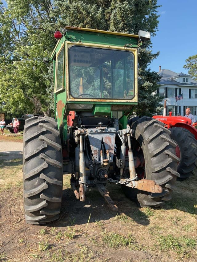Image of Massey Ferguson 1100 equipment image 1