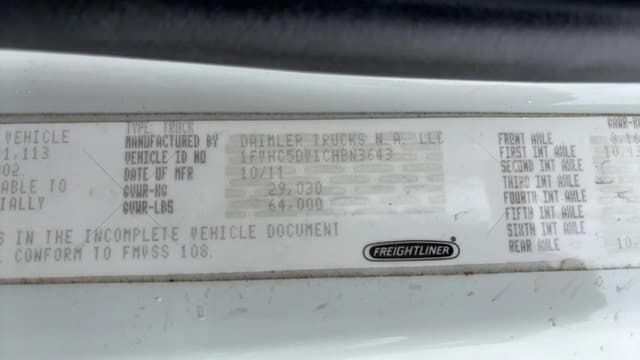 Image of Freightliner Business Class M2 equipment image 2