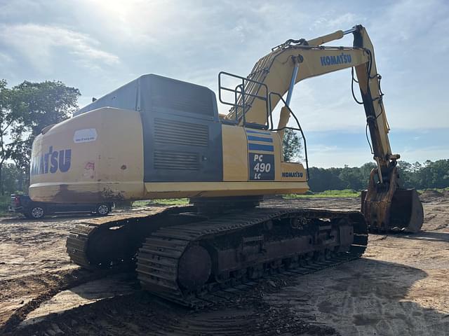 Image of Komatsu PC490LC-10 equipment image 2