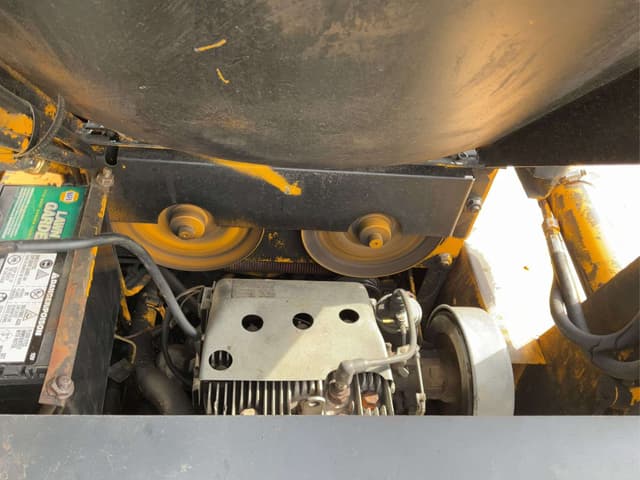 Image of Owatonna 310 equipment image 4