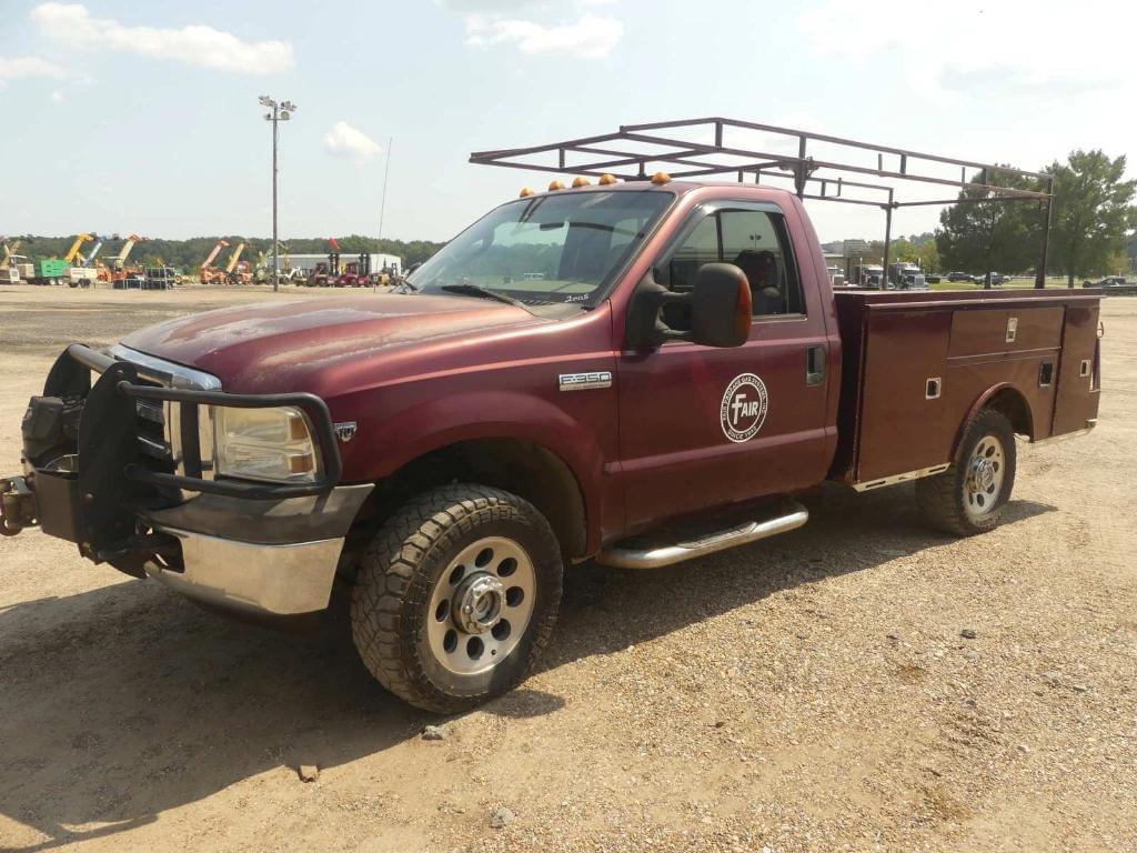 Image of Ford F-350 Primary image