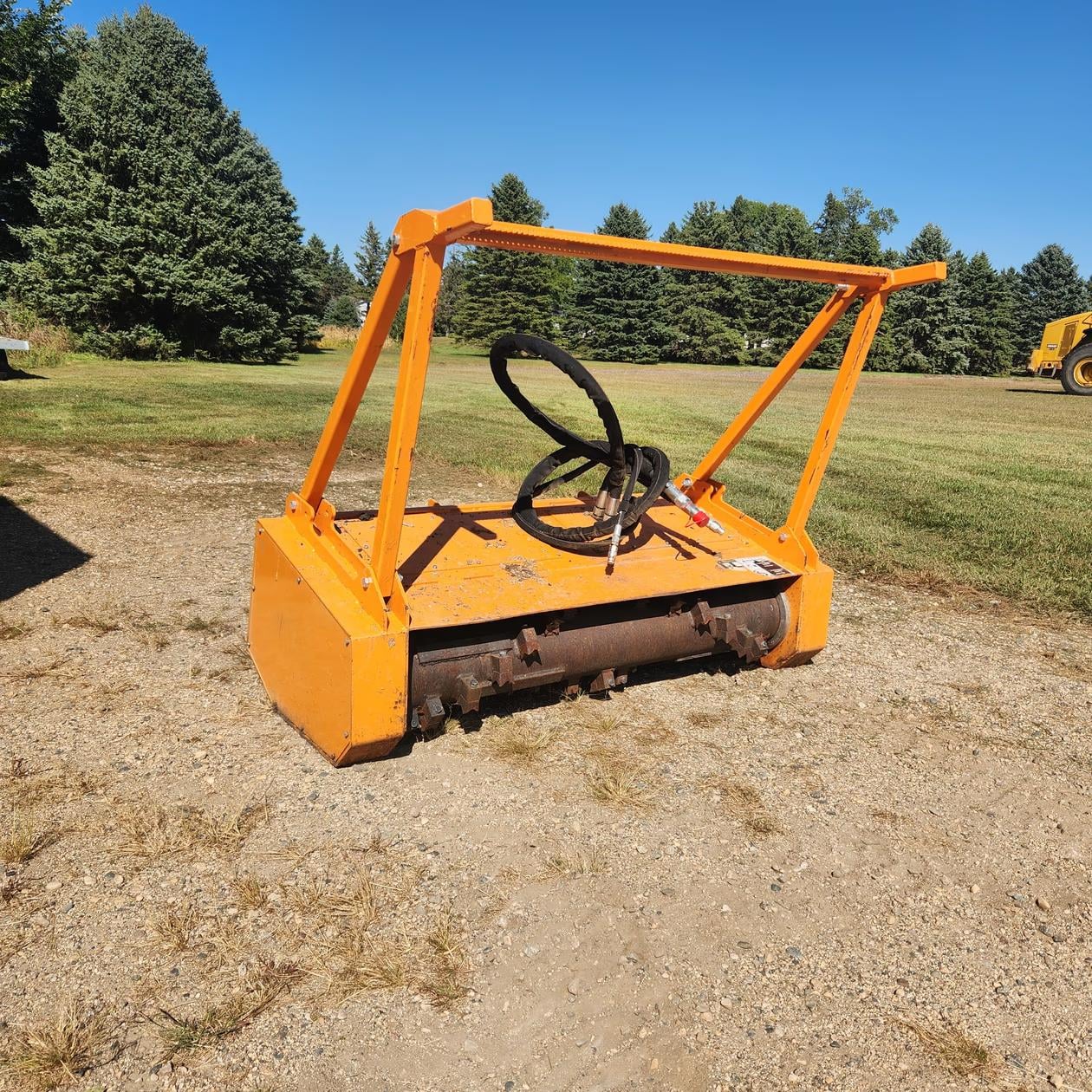 2025 Wolverine DUM-26-73W Equipment Image0