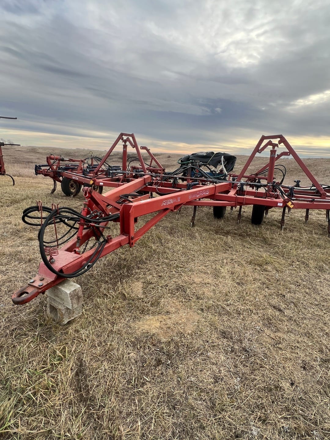 Morris Magnum III Equipment Image0