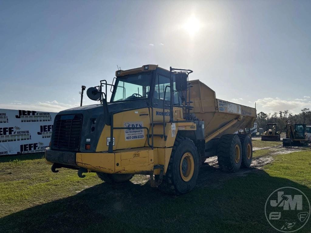 2014 Komatsu HM300-3 Equipment Image0