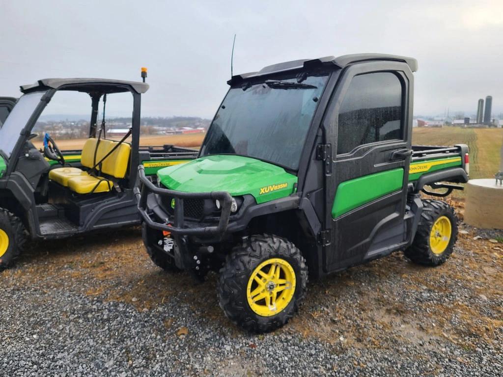 Image of John Deere XUV 835M Primary image