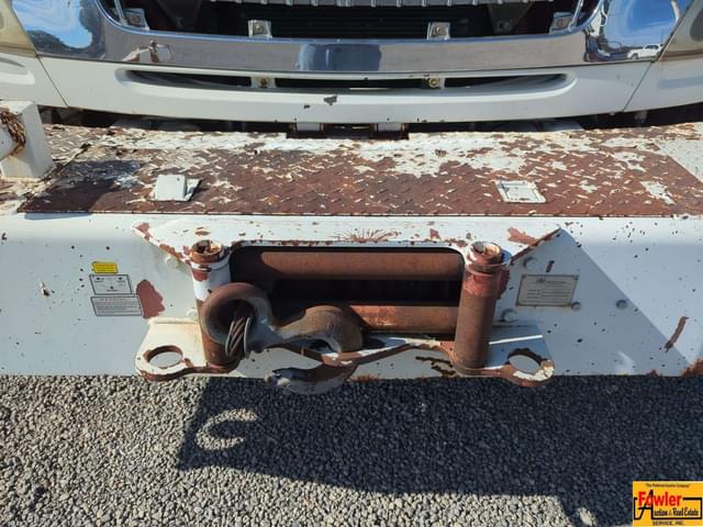 Image of International 4000 equipment image 2