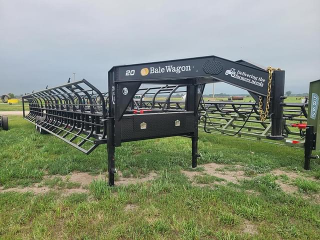 Image of  Industrias America Bale Wagon equipment image 2