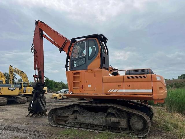 Image of  Doosan DX300LL equipment image 2