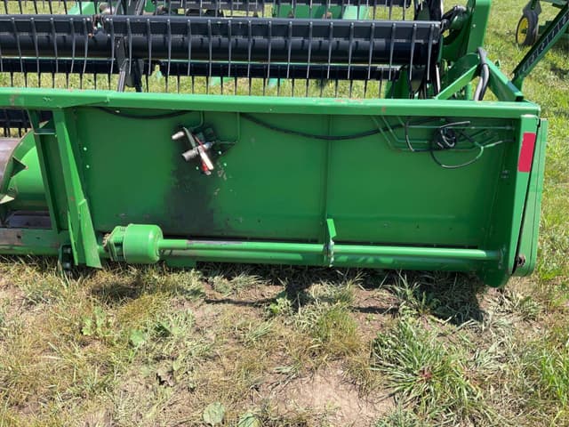 Image of John Deere 920 equipment image 3