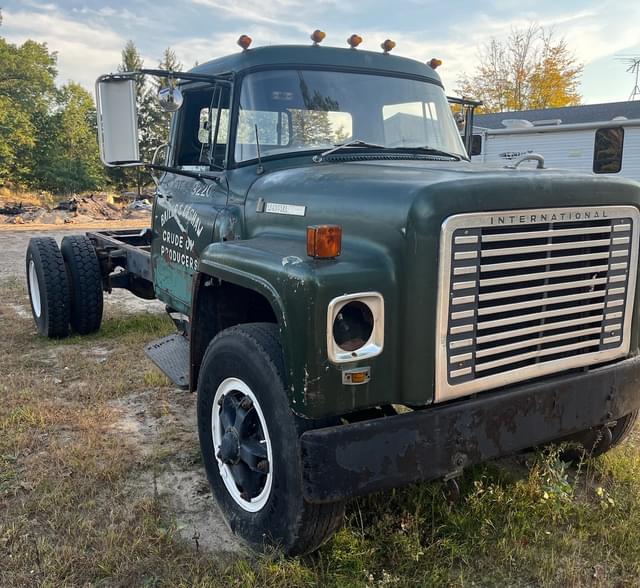 Image of International Loadstar 1800 equipment image 1