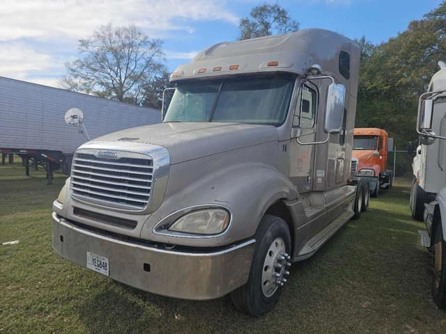 Image of Freightliner Detroit 60 equipment image 1