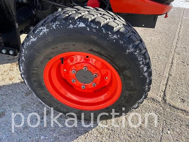 Image of Kubota L6060 equipment image 4