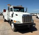 2006 Peterbilt 335 Image