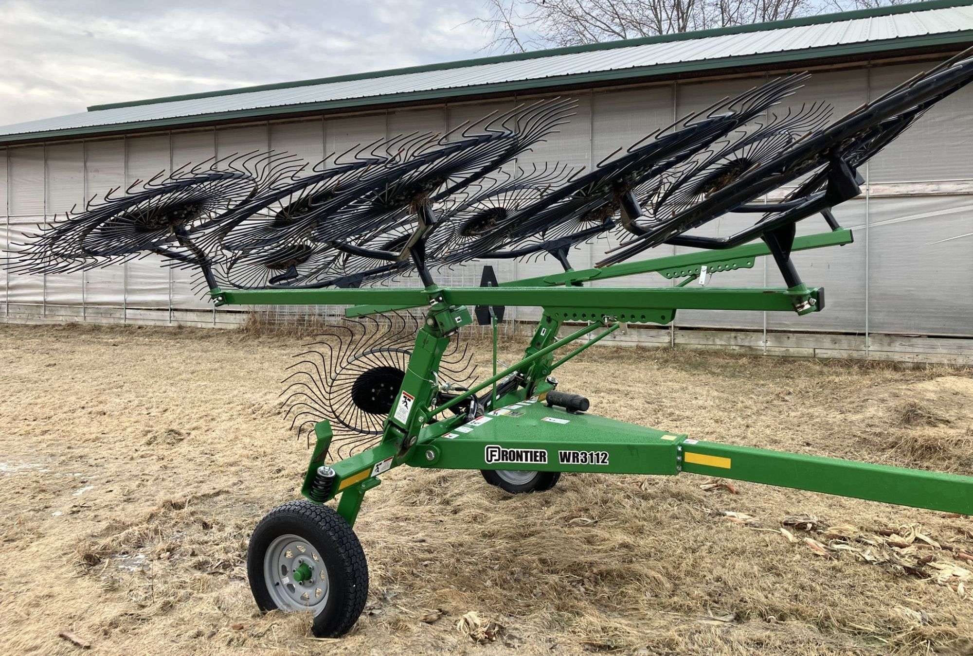 2022 Frontier WR3112 Equipment Image0