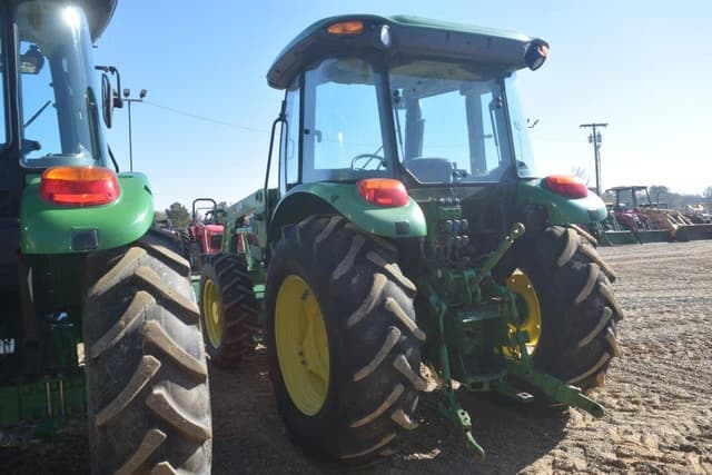 Image of John Deere 5100E equipment image 1