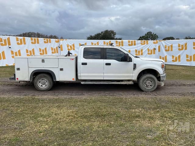 Image of Ford F-250 equipment image 3