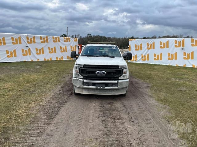 Image of Ford F-250 equipment image 1