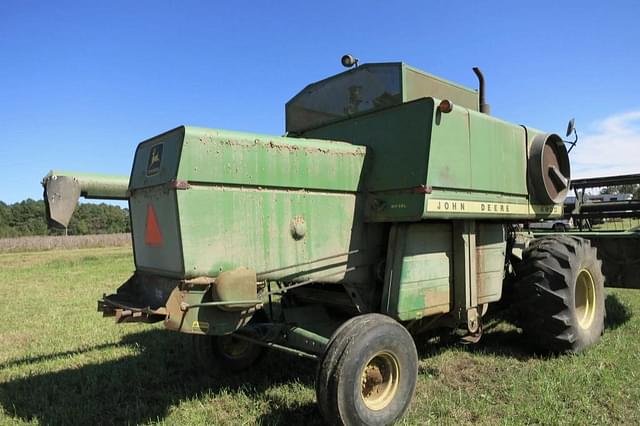 Image of John Deere 4400 equipment image 4