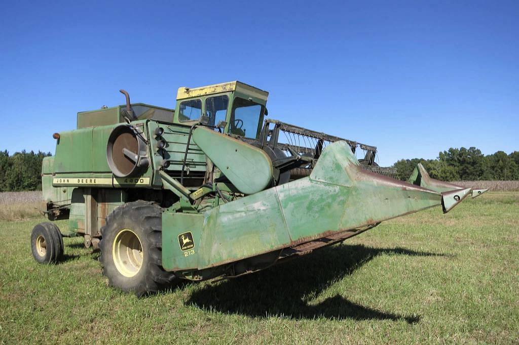 Image of John Deere 4400 Primary image