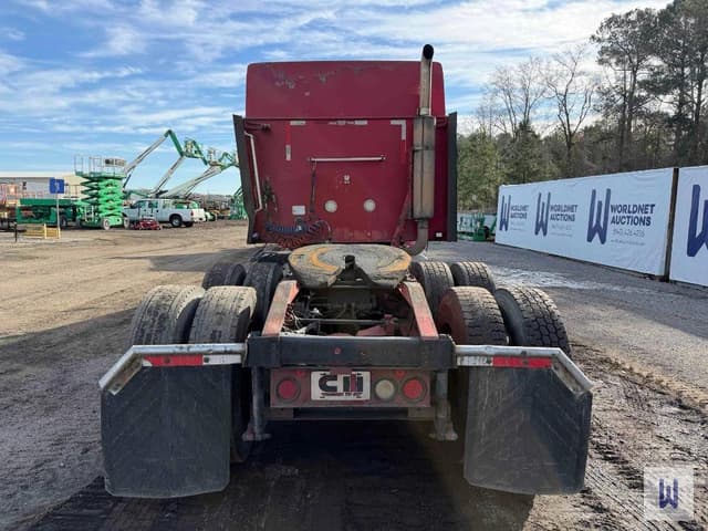 Image of International 9200i equipment image 4