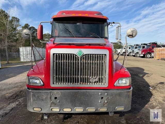 Image of International 9200i equipment image 1