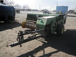 Main image John Deere 346