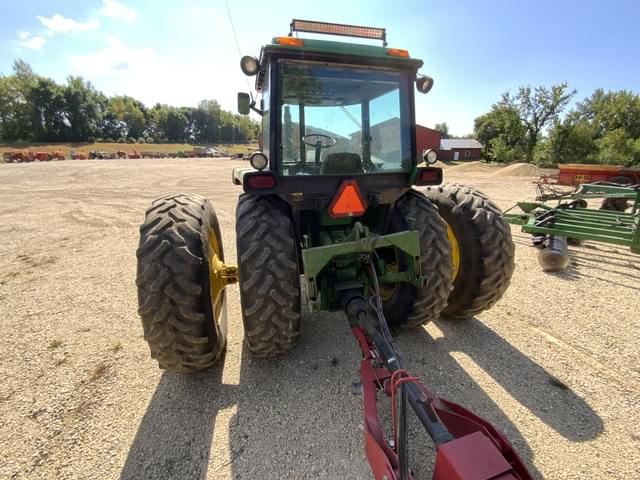 Image of John Deere 4240 equipment image 4