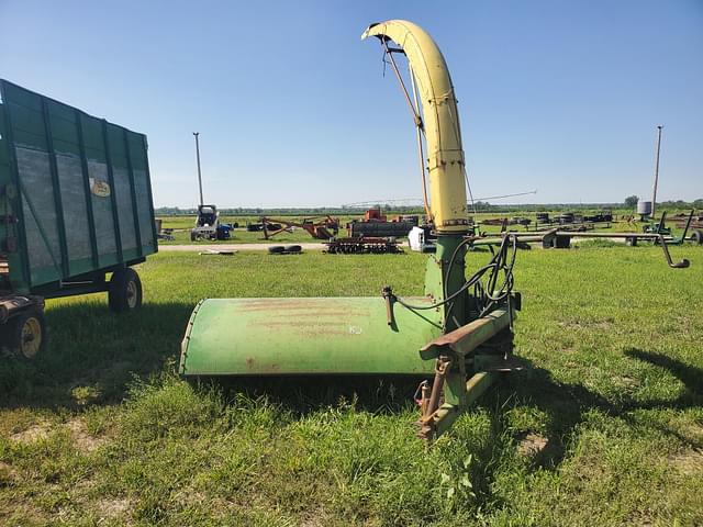 Image of John Deere 16A equipment image 4