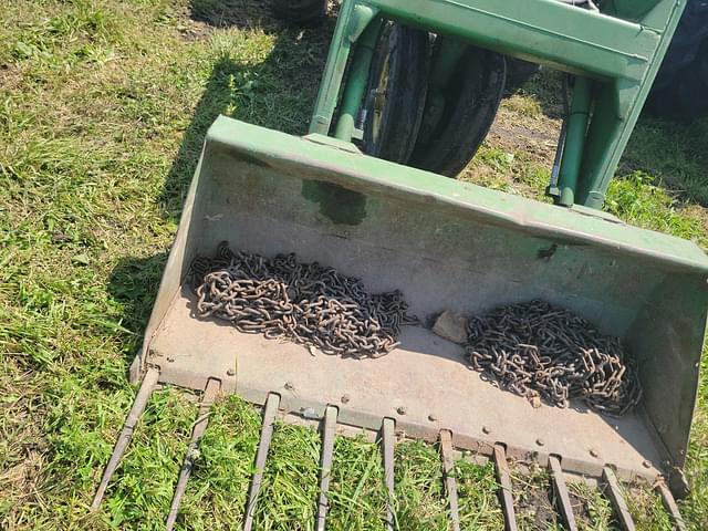 Image of John Deere 3020 equipment image 3