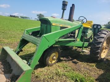 Main image John Deere 3020
